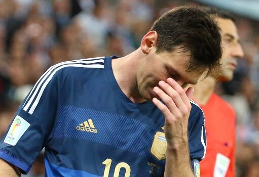 “Dói-me ver Messi chorar, espero que volte à seleção ” diz Ronaldo