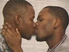 Igreja de gays e lésbicas na Nigéria comemora seu 18º aniversário