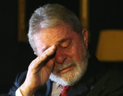 Antigo Presidente do Brasil Lula da Silva poderá ser preso em 30 dias