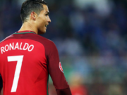 CRISTIANO RONALDO ELEITO MELHOR JOGADOR DA EUROPA